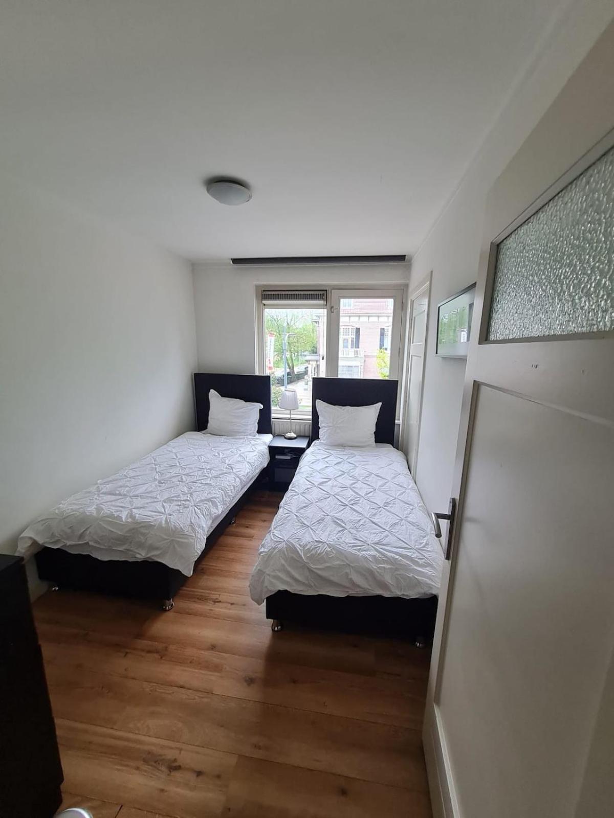 Three Bedroom Lovely Apartment Oosterbeek Exteriör bild